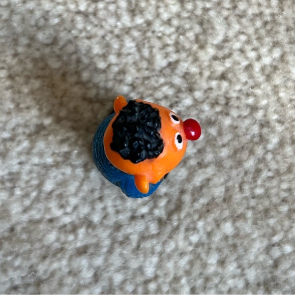 Vintage Sesame Street Ernie Action Figure - Picture 3 of 7